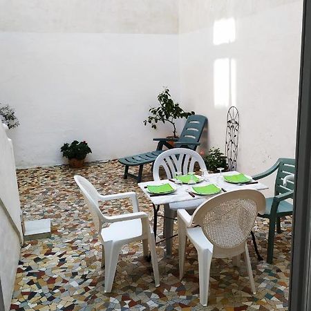 Exceptionnel : Hypercentre Biarritz T2 Avec Patio Apartment Ngoại thất bức ảnh